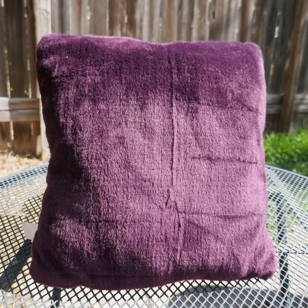 3-D Penguin Plush Pillow Christmas Winter Present Bow Purple 13 inch Vintage